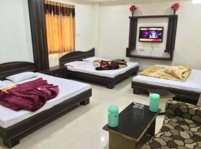 Non AC Family Room at Ram Bagicha