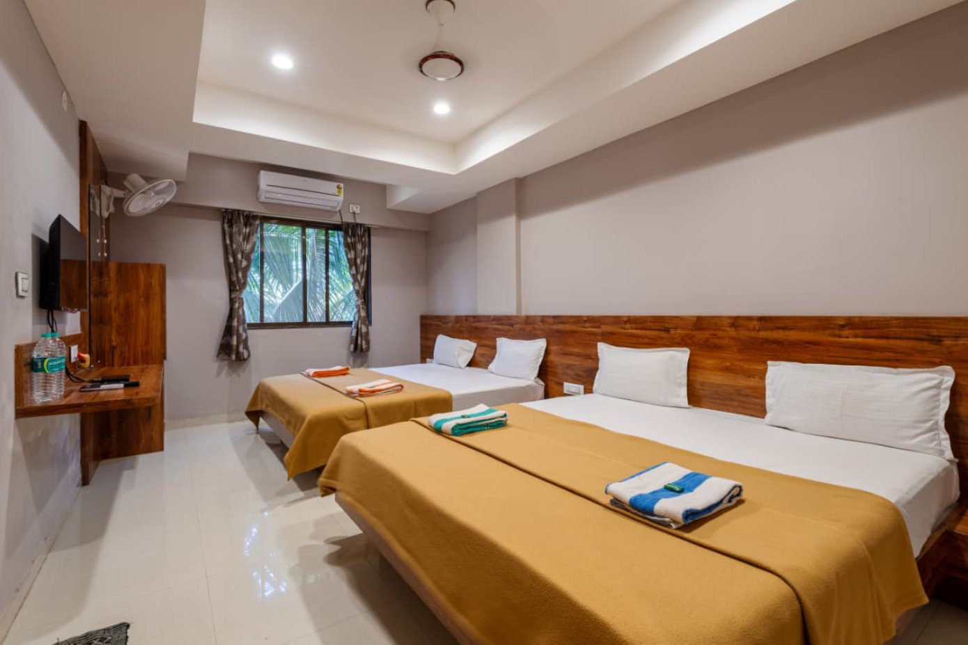 AC Family Room at Ram Bagicha